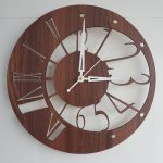 D32 Wooden Wall Clock